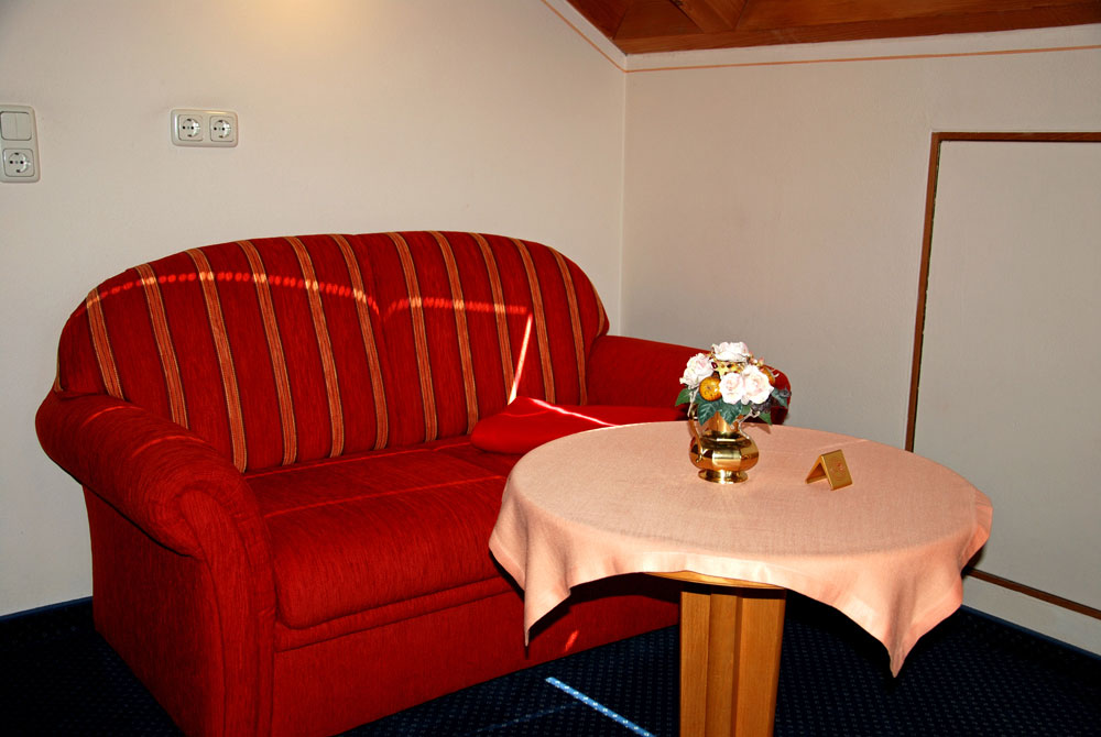 Sitzecke Doppelzimmer Dachstudio